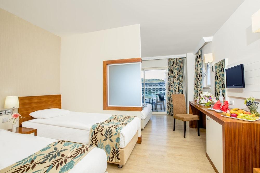 Greenwood Kemer Resort Kültér fotó