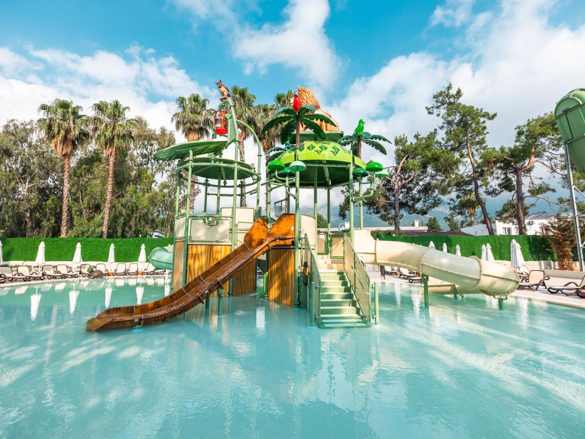 Greenwood Kemer Resort Kültér fotó